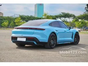 2021 Porsche Taycan Turbo Sedan