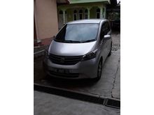 Honda Freed AT 1.5 MPV 2009