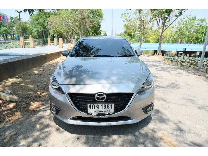 2015 Mazda 3 S Sedan