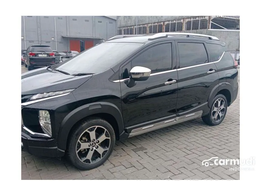 2021 Mitsubishi Xpander Cross Premium MPV