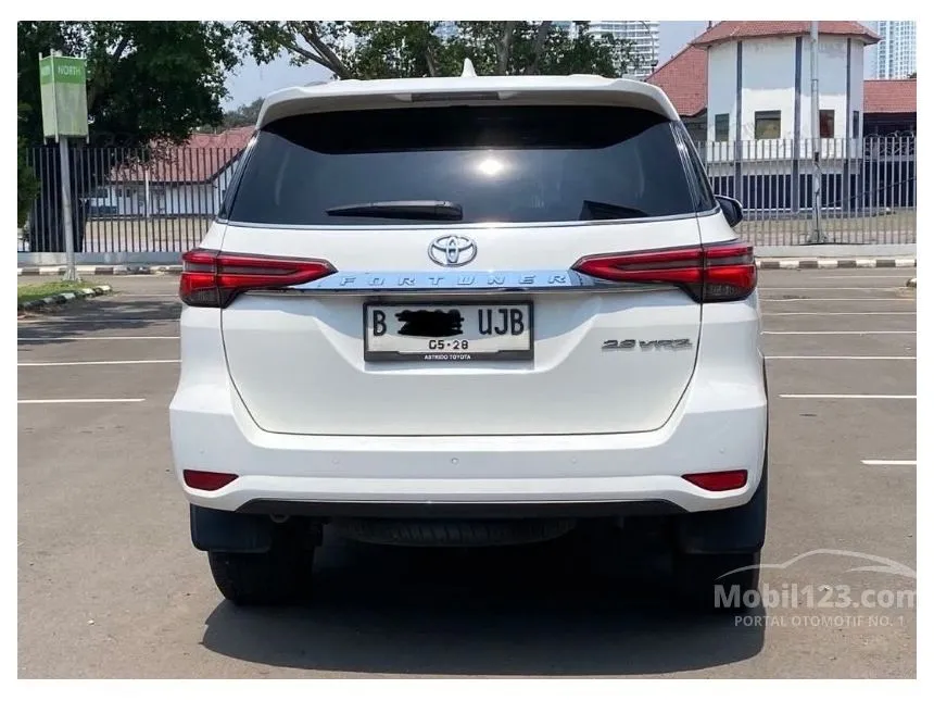 2023 Toyota Fortuner VRZ 4X2 SUV