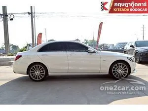 2017 Mercedes-Benz C350 2.0 e AMG Dynamic Sedan