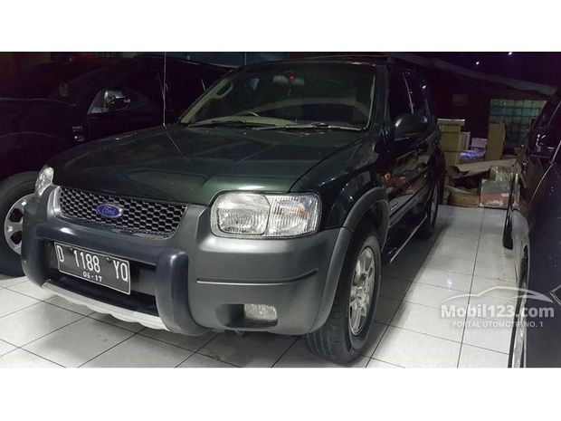 Ford Escape Mobil Bekas Baru dijual di Indonesia - Dari 