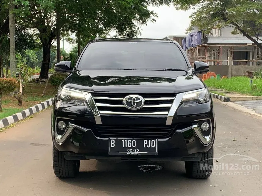 Jual Mobil Toyota Fortuner 2020 VRZ 2.4 di DKI Jakarta Automatic SUV Hitam Rp 405.000.000