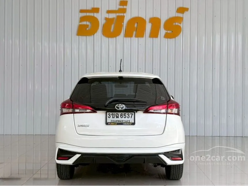 2022 Toyota YARIS Sport Hatchback