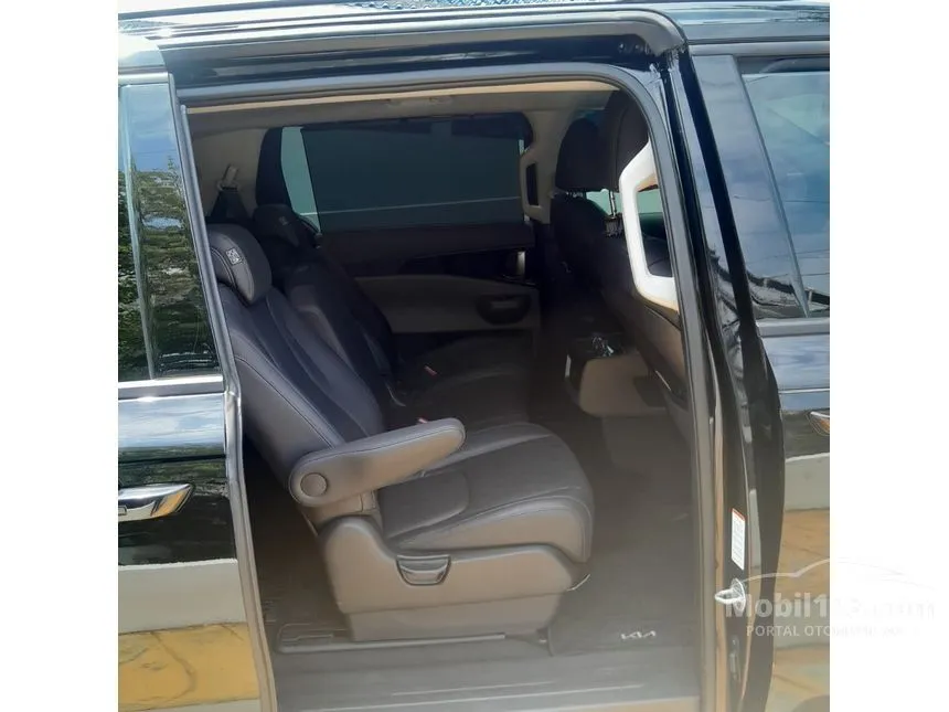 2024 KIA Grand Carnival Premiere MPV