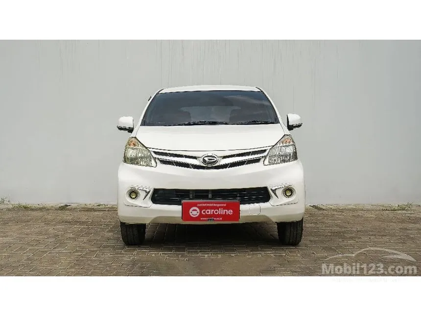 2012 Daihatsu Xenia R Deluxe MPV