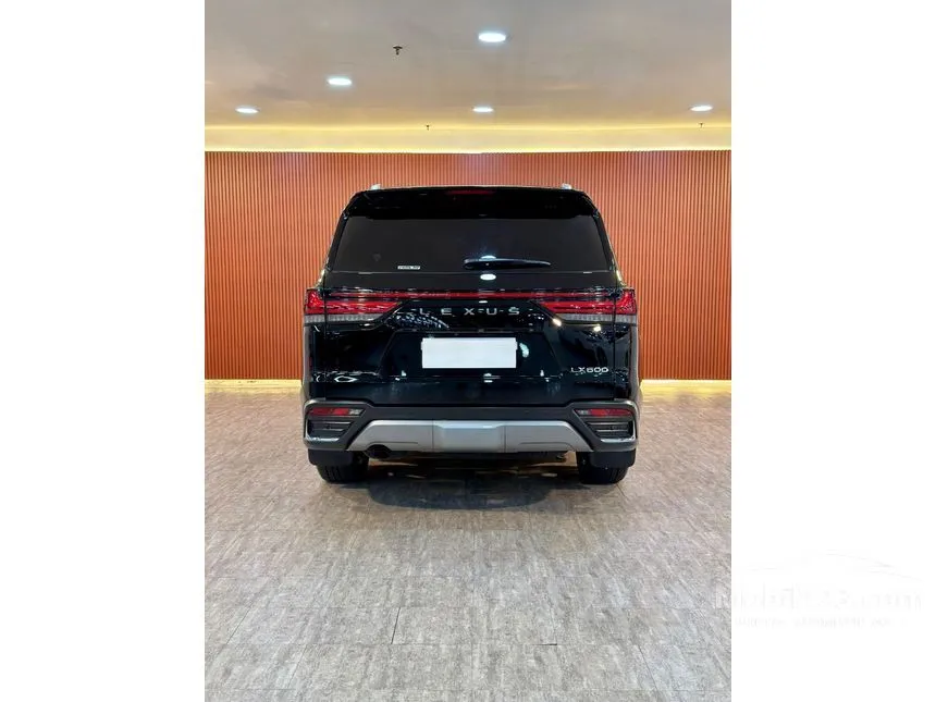 2023 Lexus LX 600 VIP SUV