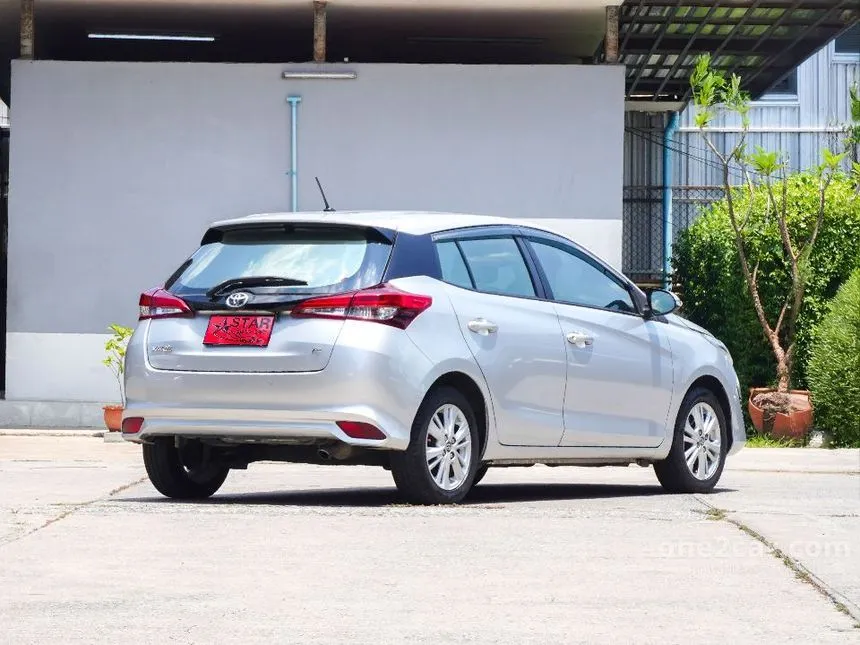 2018 Toyota YARIS E Hatchback
