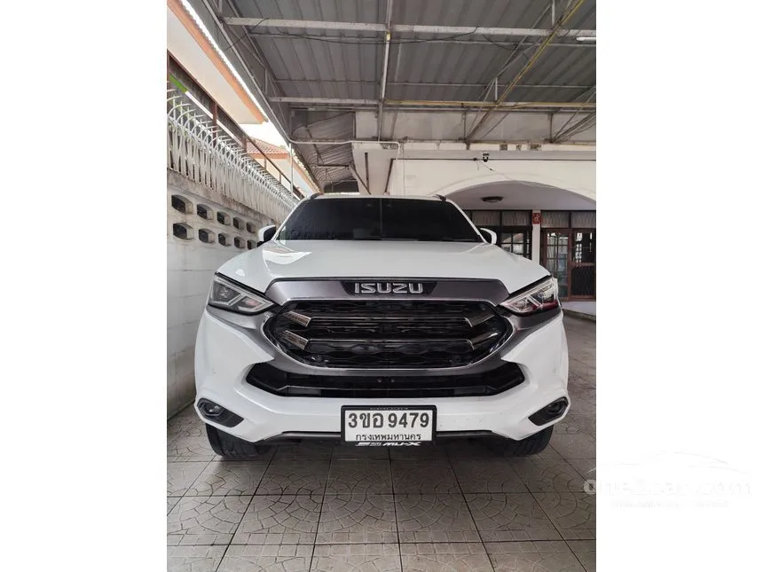2023 Isuzu MU-X Phantom Collection Ultimate SUV
