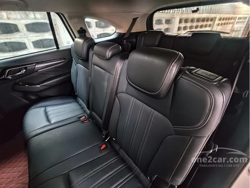 2023 Isuzu MU-X Phantom Collection Ultimate SUV