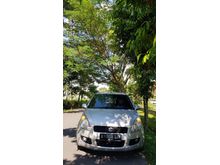 2011 Suzuki Splash GL Hatchback
