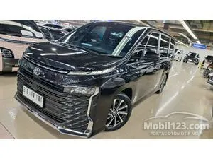 2025 Toyota Voxy 2.0 (Non Premium Color) MPV