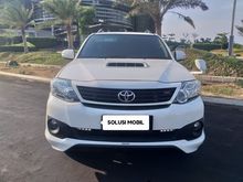 2015 Toyota Fortuner 2.5 G TRD SUV