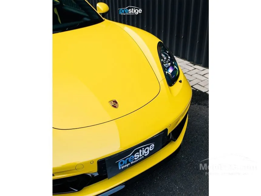 2024 Porsche 718 Cayman S Coupe