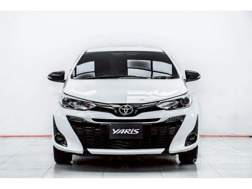2019 Toyota YARIS G Hatchback