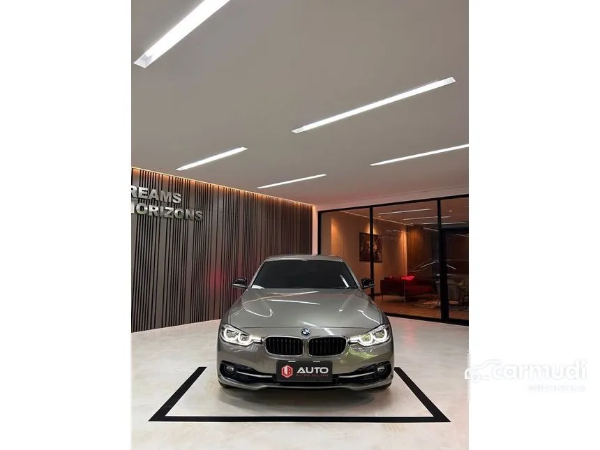 2018 BMW 320i Sport Sedan