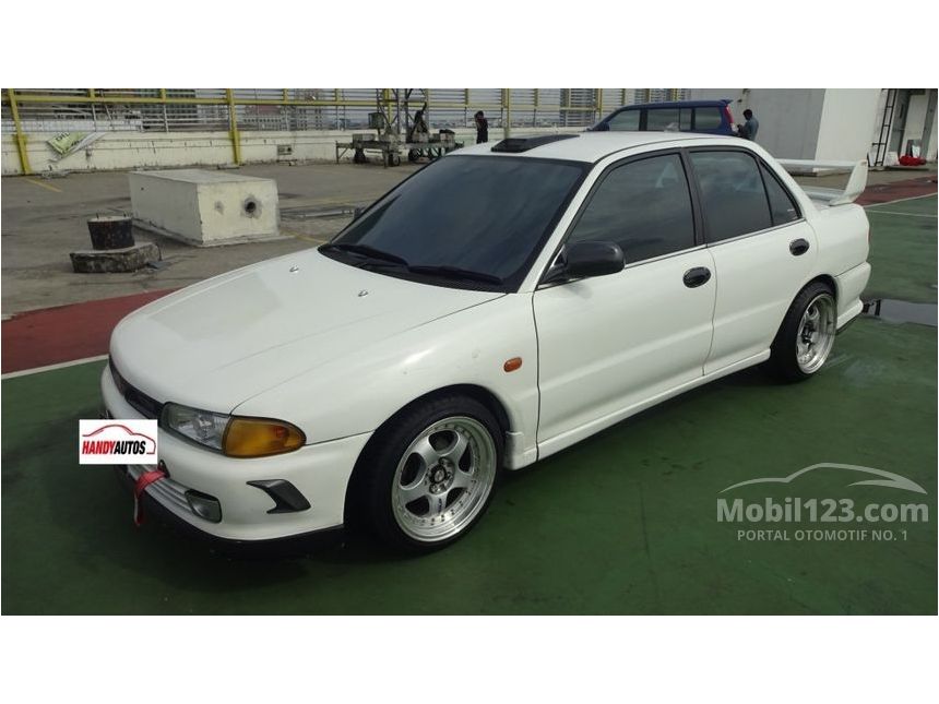 Jual Mobil Mitsubishi Lancer 1995 1.6 di DKI Jakarta Manual Sedan Putih ...