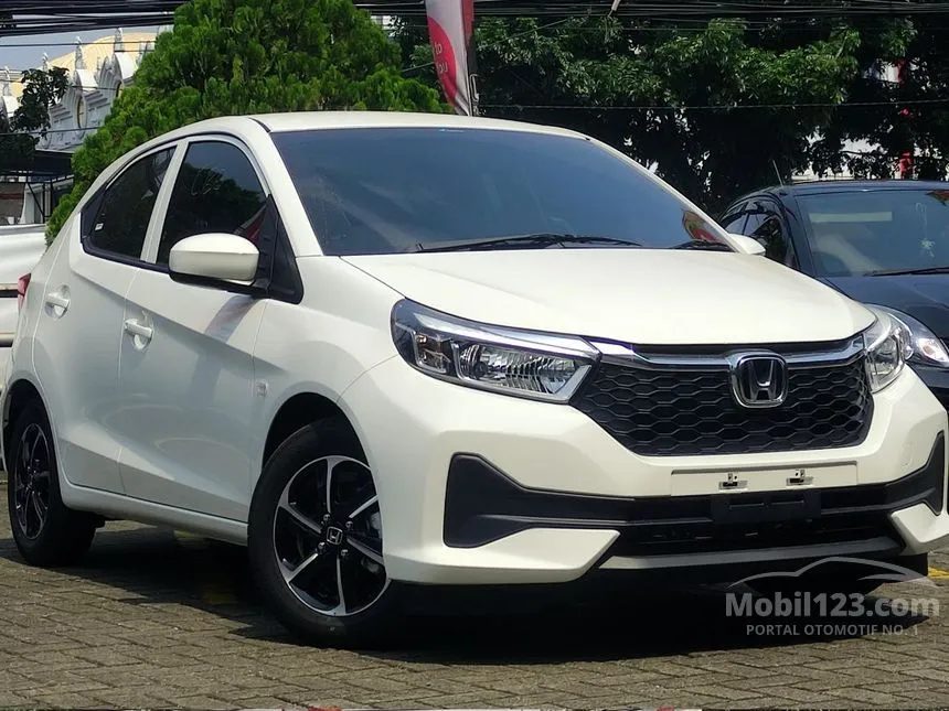 Jual Mobil Honda Brio 2024 E Satya 1.2 di Banten Manual Hatchback Putih Rp 167.800.000