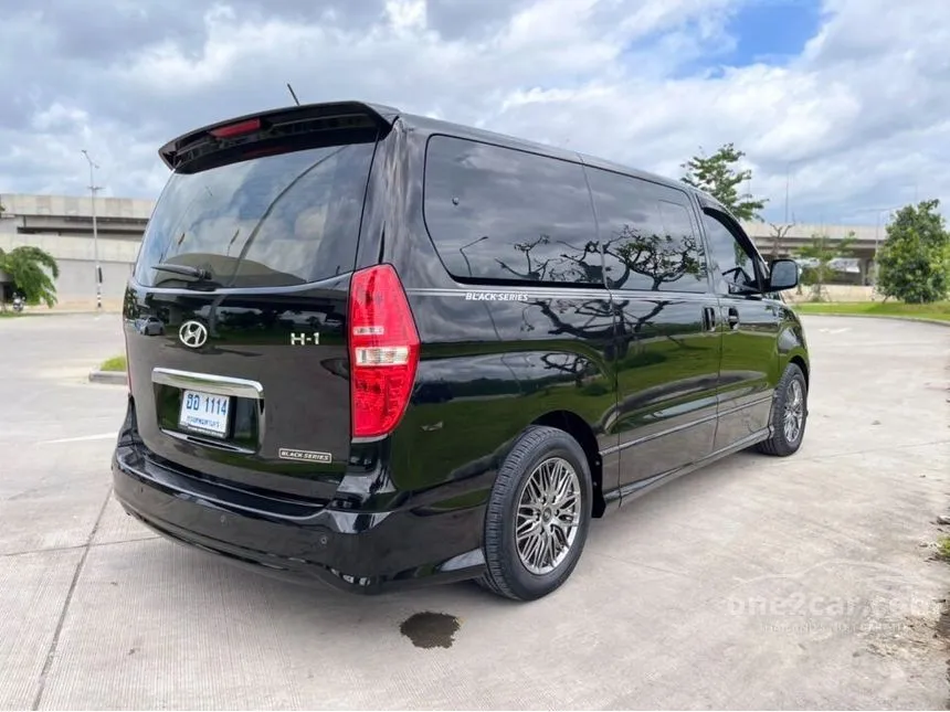 2018 Hyundai H-1 Black Series Van