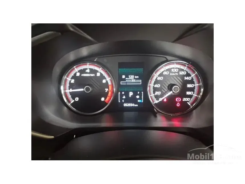 2021 Mitsubishi Xpander Cross Premium MPV