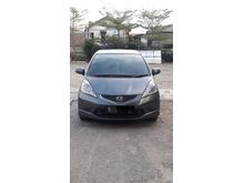 2010 Honda Jazz 1.5 RS Hatchback, Istimewa