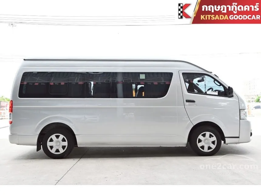 2019 Toyota HIACE D4D Van