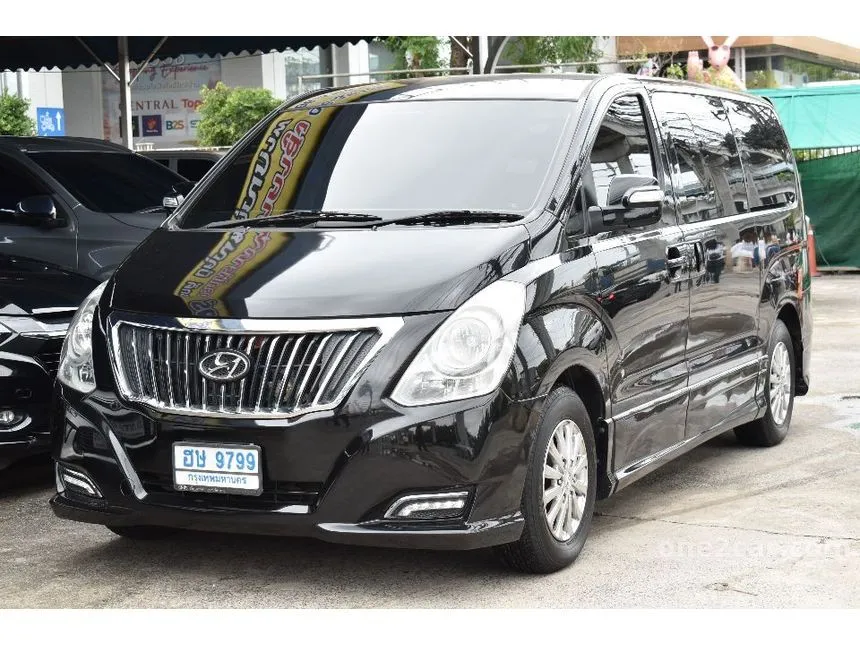 2017 Hyundai H-1 Elite Van