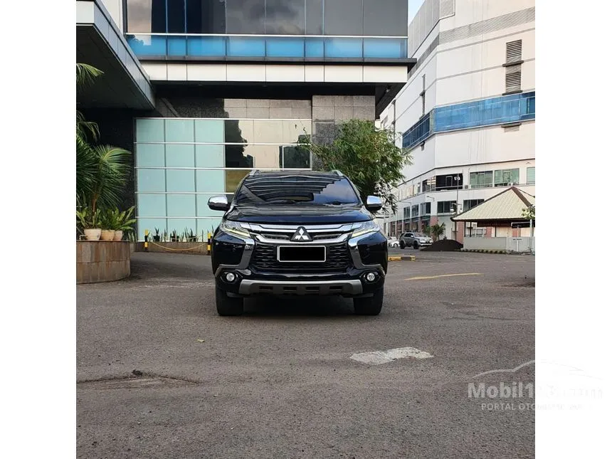 2017 Mitsubishi Pajero Sport Dakar 4X2 SUV