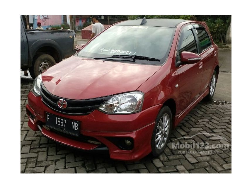  Jual Mobil Toyota Etios Valco  2021 TOM S Edition 1 2 di 