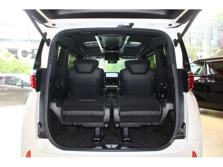 2026 Toyota ALPHARD HEV Z Van
