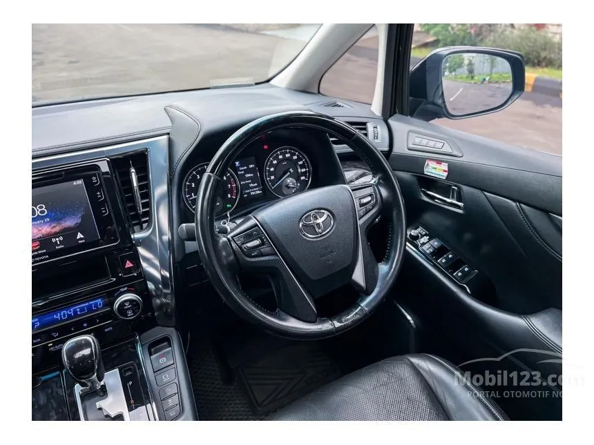 2018 Toyota Vellfire G MPV
