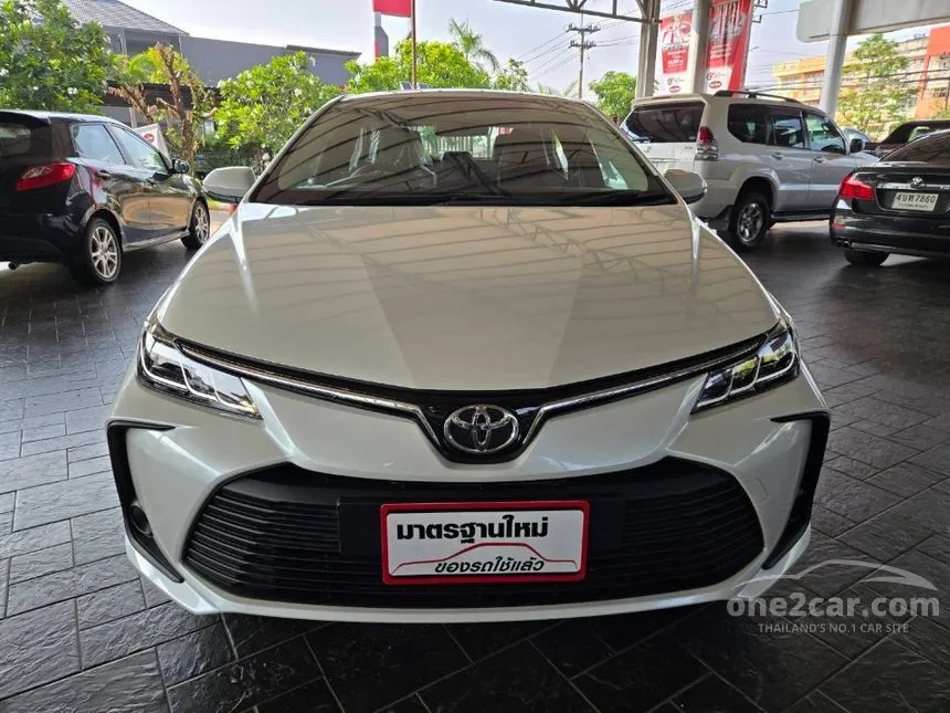 2025 Toyota Corolla Altis G Sedan