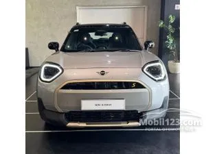 2025 MINI Aceman SE Hatchback
