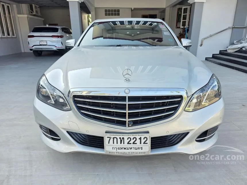 2015 Mercedes-Benz E300 Blue TEC Hybrid Sedan