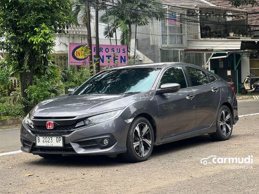2016 Honda Civic ES Sedan
