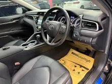 2019 Toyota Camry 2.5 V Sedan
