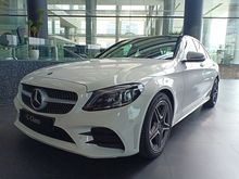 AKHIR TAHUN Mercedes-Benz C300 2.0 AMG Sedan