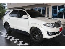2015 Toyota Fortuner 3.0 (ปี 12-15) V SUV AT