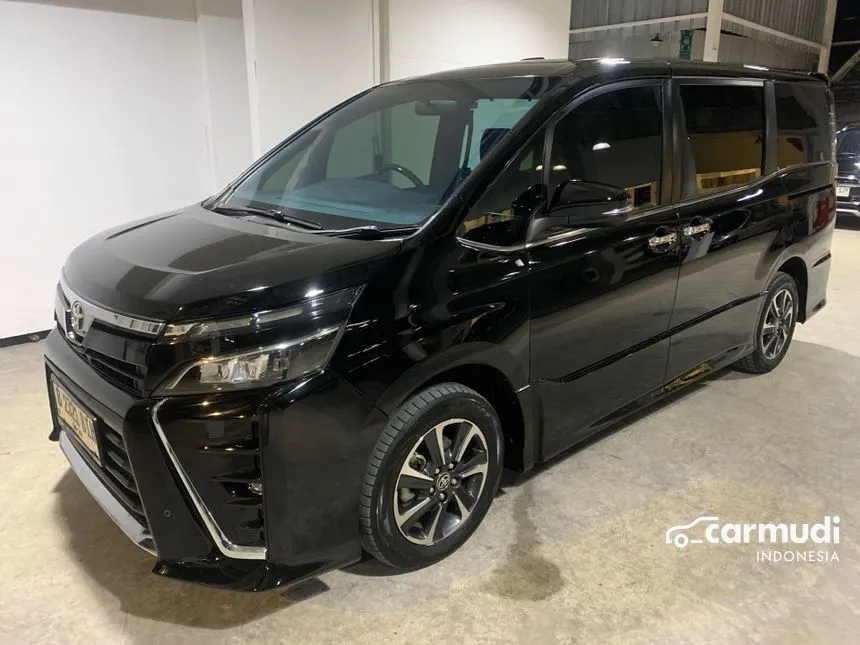 2019 Toyota Voxy MPV
