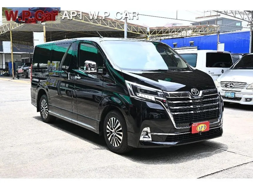 2020 Toyota Majesty Premium Van