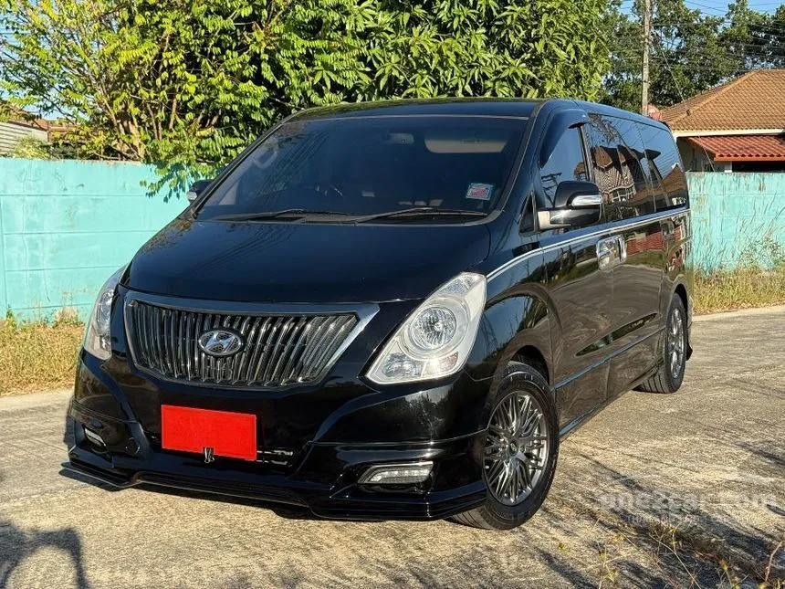 2018 Hyundai H-1 Black Series Van