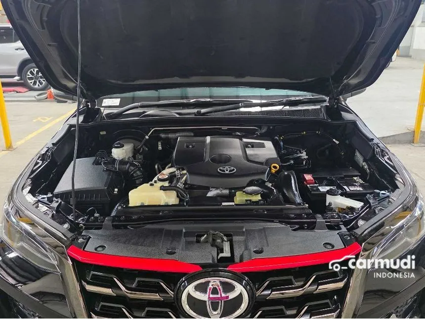 2021 Toyota Fortuner VRZ TRD 4X2 SUV