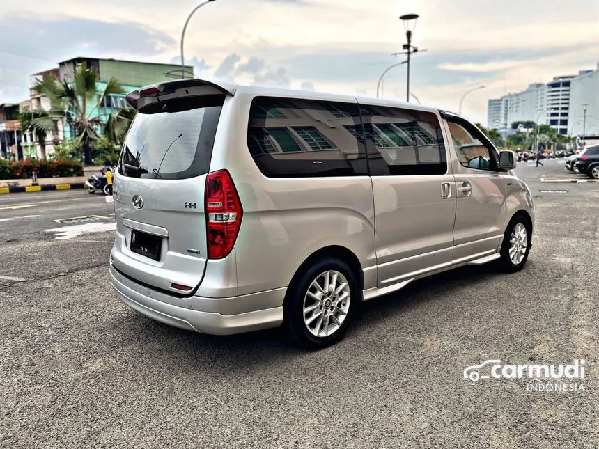 2015 Hyundai H-1 XG Next Generation MPV