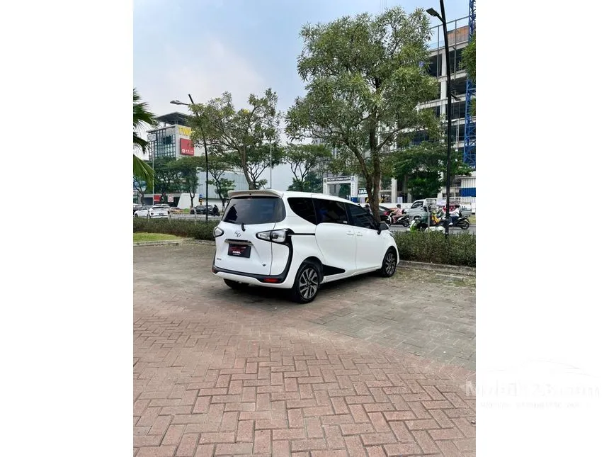 2019 Toyota Sienta V MPV