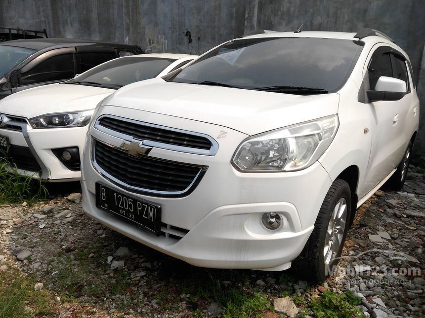  Jual  Mobil  Chevrolet Spin 2013 LTZ 1 5 di Jawa Barat 