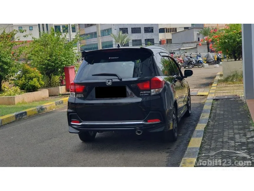 2015 Honda Mobilio RS MPV