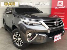 2015 Toyota Fortuner 2.4 (ปี 15-18) V Wagon AT