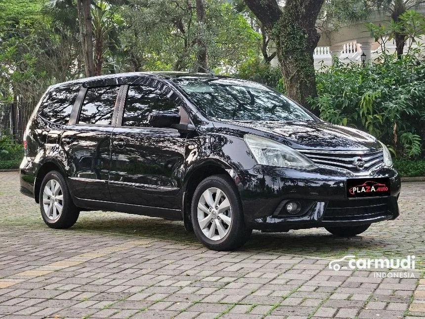 2015 Nissan Grand Livina XV MPV