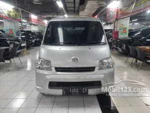 2020 Daihatsu Gran Max 1.5 Mini Bus D PS Van